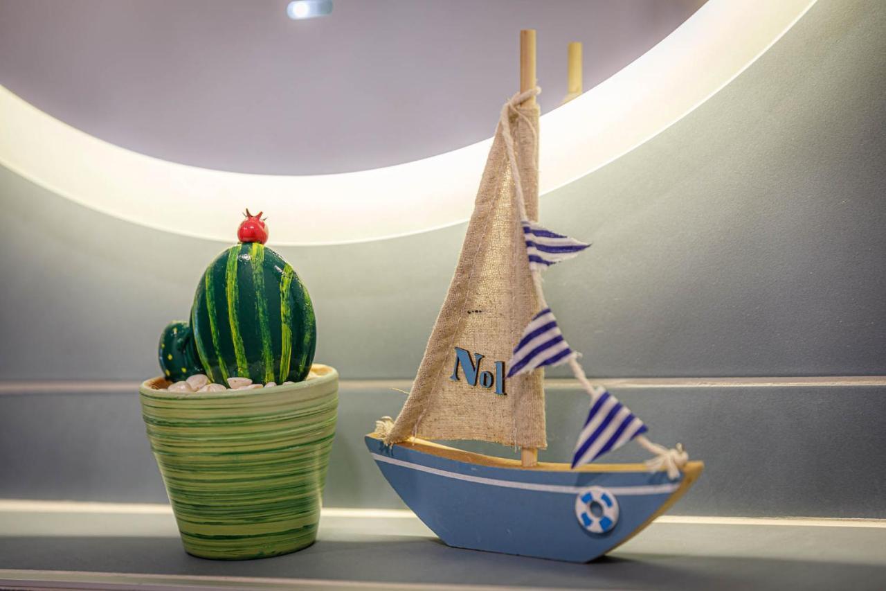 Apartments Olivia & Navy, Silo Luaran gambar