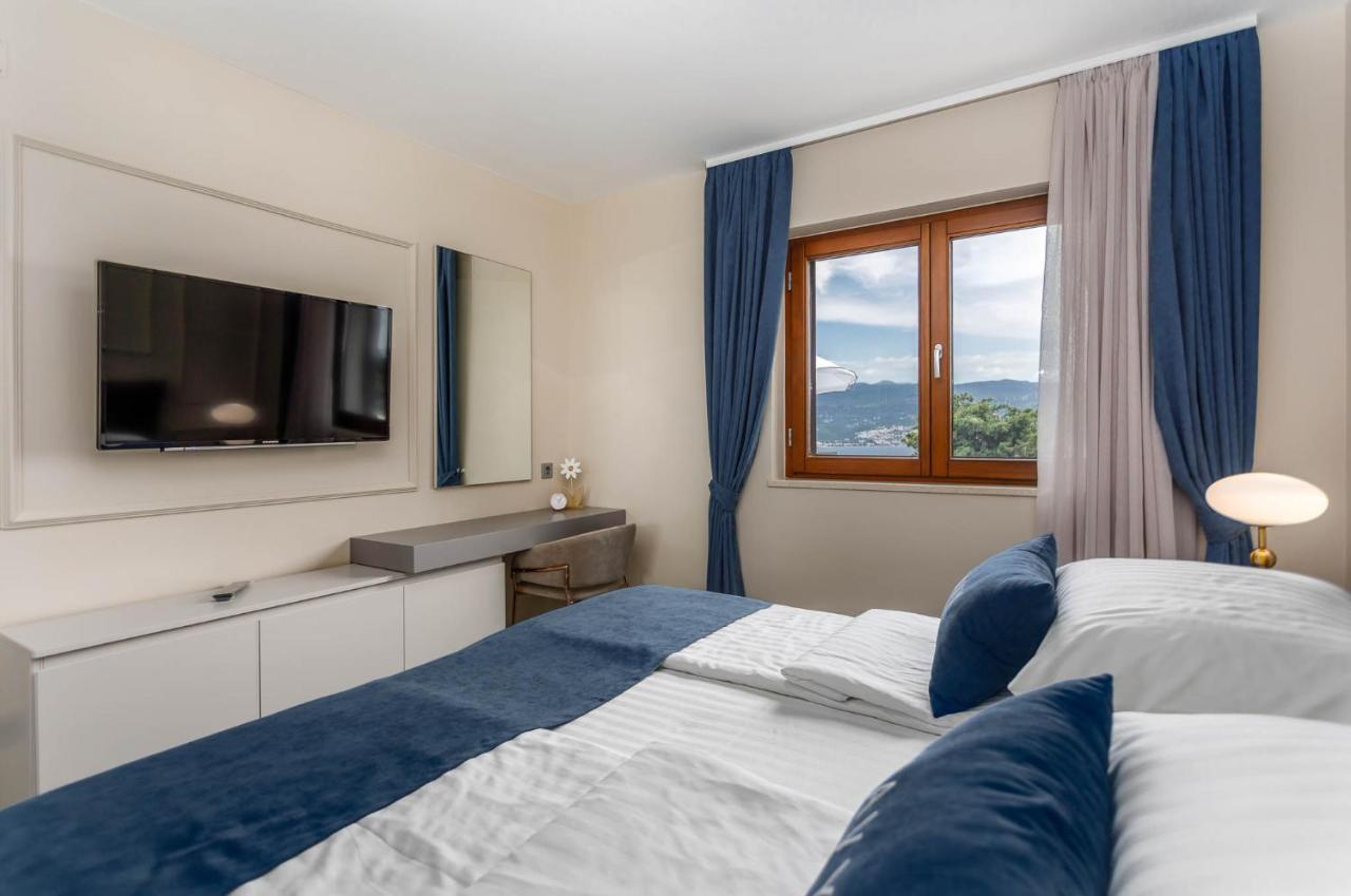 Apartments Olivia & Navy, Silo Luaran gambar